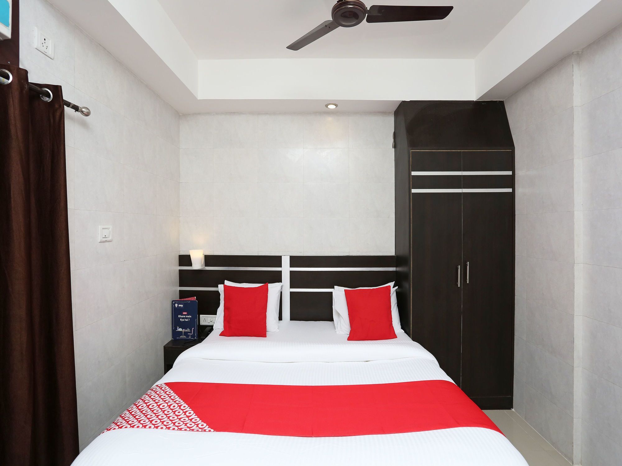 Kakkson Hotel